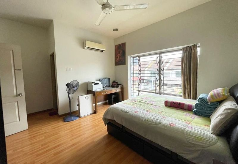 FREEHOLD💥Double Storey Terrace, Ellis @ Bandar Bukit Raja, Klang