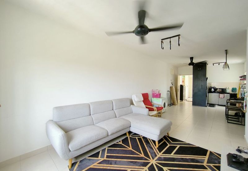 De Bayu Apartment @ Setia Alam