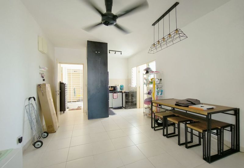 De Bayu Apartment @ Setia Alam