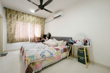 De Bayu Apartment @ Setia Alam