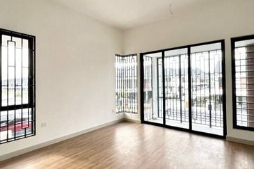 Elmina Green Three @ City of Elmina