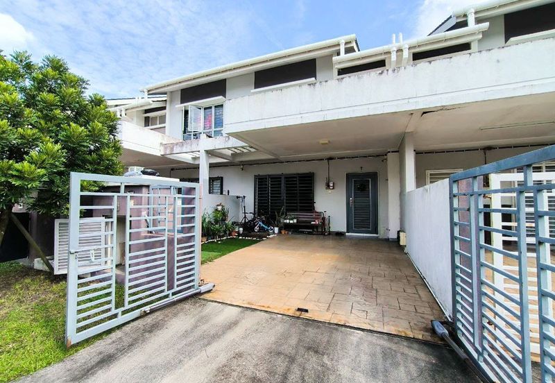 Saron @Bandar Bukit Raja