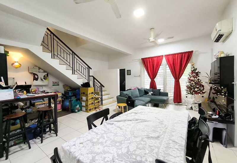 Saron @Bandar Bukit Raja