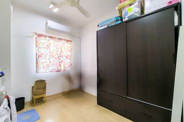 Saron @Bandar Bukit Raja