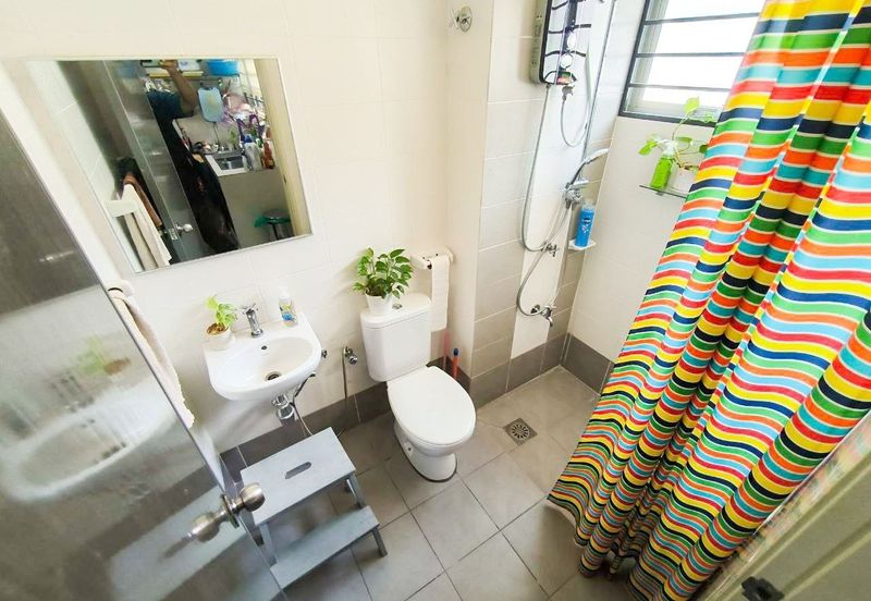 Saron @Bandar Bukit Raja