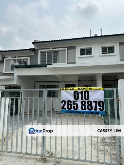 DOUBLE STOREY TERRACE HOUSE BANDAR SERI COALFIELDS SUNGAI BULOH, Selangor, Sungai Buloh