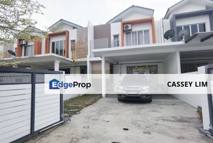 RENOVATED DOUBLE STOREY TERRACE HOUSE TAMAN ARECA BANDAR SERI COALFIELDS SUNGAI BULOH, Selangor, Sungai Buloh