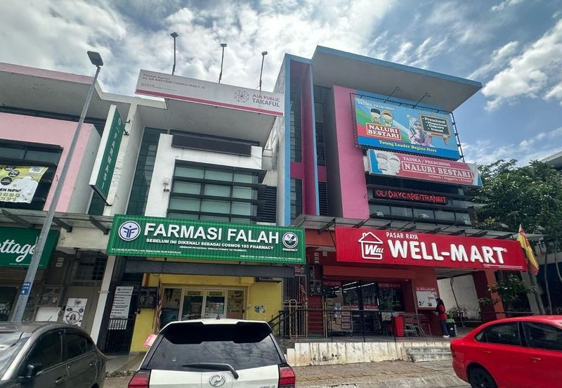 E-Boulevard, Denai Alam