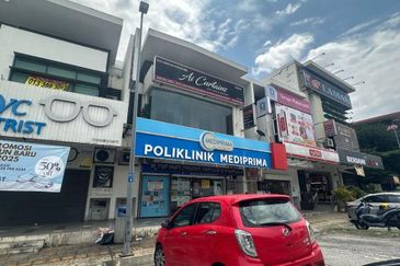 E-Boulevard, Denai Alam