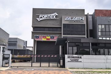 Elmina Business Park