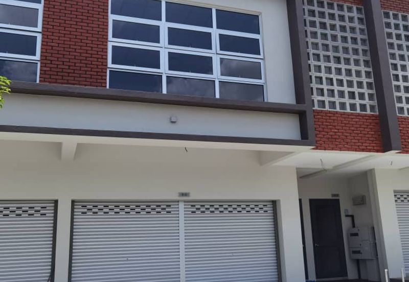 Temu Business Centre, City of Elmina