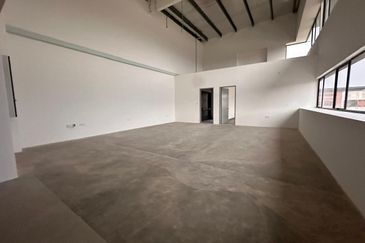 Elmina Business Park