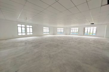 Taman Saujana Utama 3