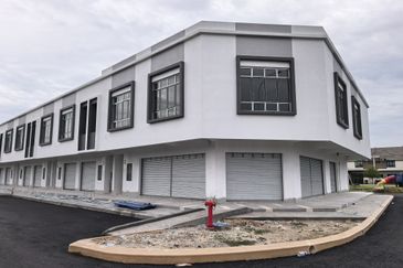 Taman Saujana Utama 3