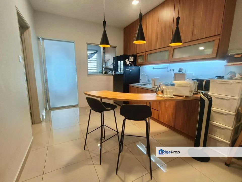 Ixora Bandar Seri Coalfields Sungai Buloh Fully Furnished, Selangor, Sungai Buloh