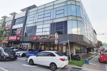 The Trillium @Lake Fields