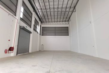 Omni 2 Kota Puteri Semi-D Factory For Rent , Rawang Puncak Alam
