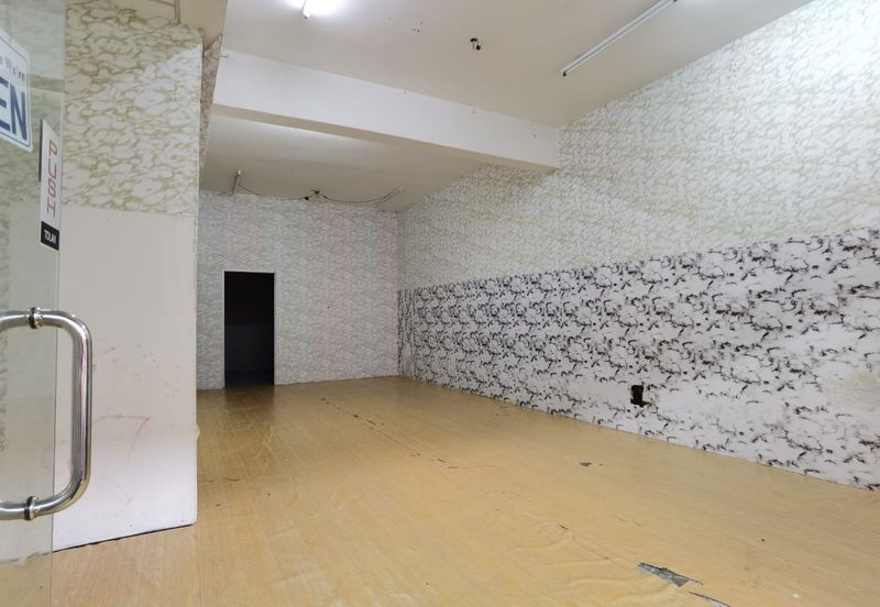 Pusat Perdagangan Alam Jaya