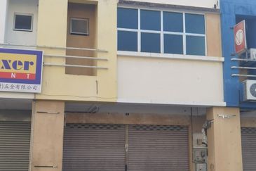 Pusat Perdagangan Alam Jaya