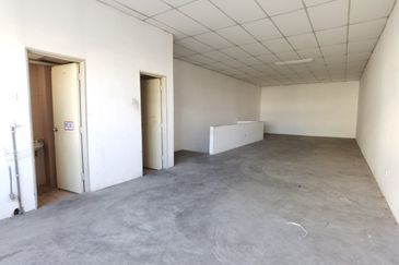 Pusat Perdagangan Alam Jaya