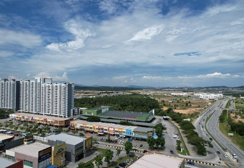 Pusat Perdagangan Alam Jaya