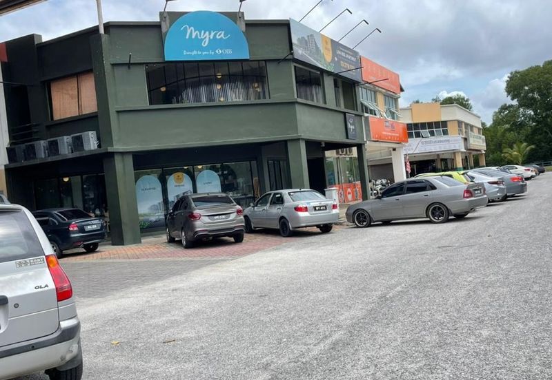 Pusat Perdagangan Alam Jaya