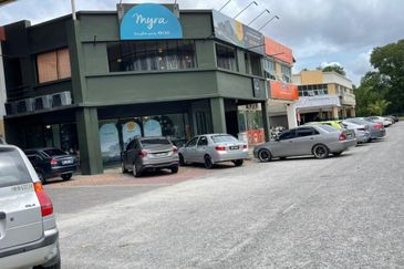 Pusat Perdagangan Alam Jaya