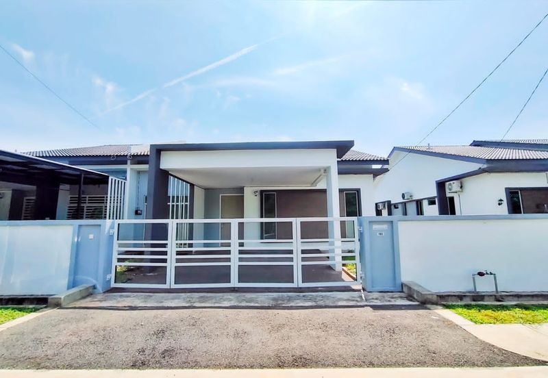 YARRA PARK WESTFIELD