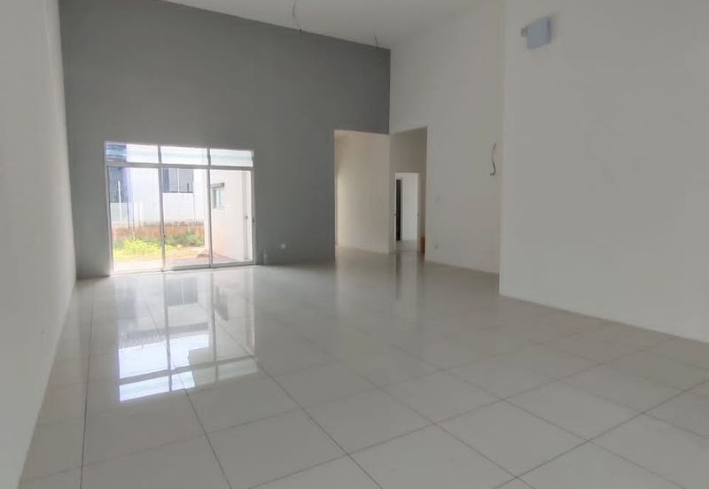 YARRA PARK WESTFIELD