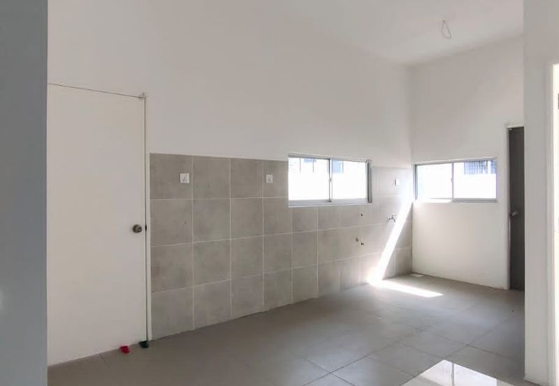 YARRA PARK WESTFIELD