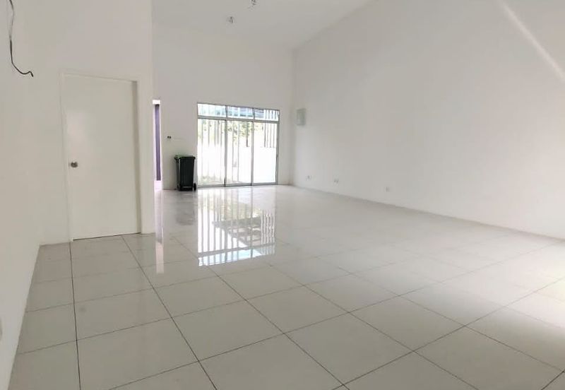 YARRA PARK WESTFIELD