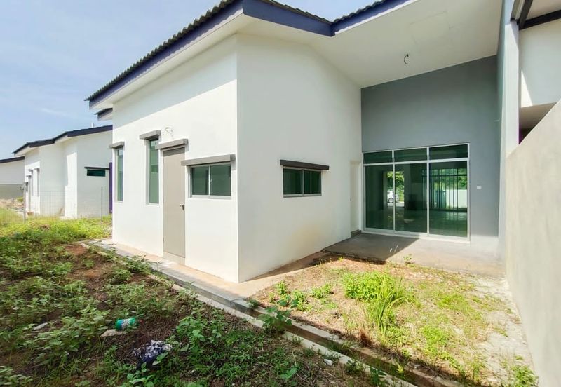 YARRA PARK WESTFIELD