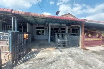 TAMAN ANGSANA (CHANGLOON)