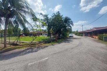 TAMAN ANGSANA (CHANGLOON)