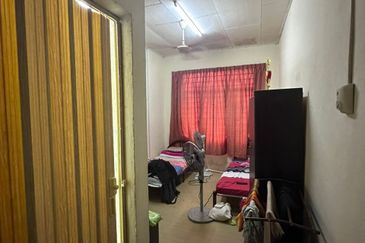 TAMAN SENANGIN FASA 1