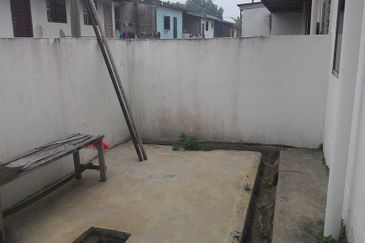 TAMAN SENANGIN FASA 1