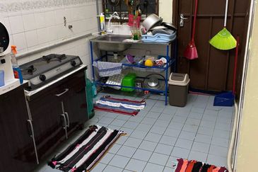 TAMAN SENANGIN FASA 1