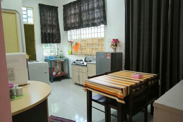 TAMAN BINTONG PERTAMA