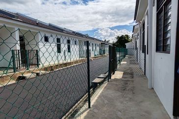 TAMAN JELUTONG INDAH