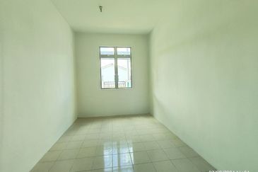 TAMAN JELUTONG INDAH