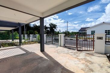 TAMAN JELUTONG INDAH