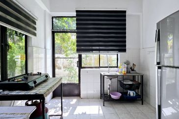 TAMAN IHSAN FASA 2 & 3