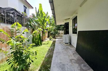 TAMAN IHSAN FASA 2 & 3