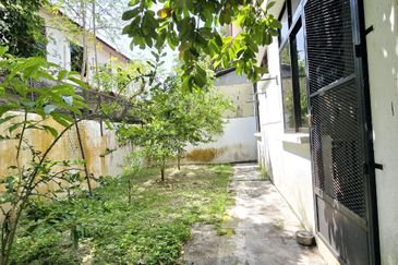 TAMAN IHSAN FASA 2 & 3