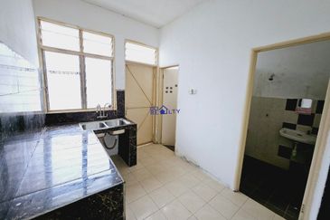 BANDAR AMANJAYA (KEMBOJA)