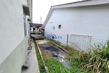 BANDAR AMANJAYA (KEMBOJA)