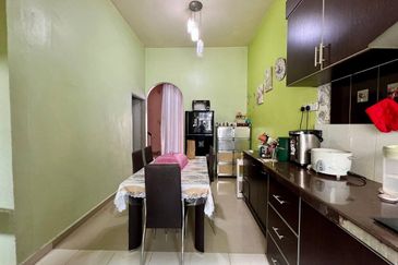 TAMAN SAGA(JALAN ALOR MENGKUDU)