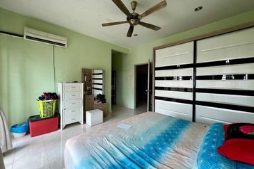 TAMAN SAGA(JALAN ALOR MENGKUDU)