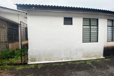 TAMAN LAMBAIAN JERAI (SRI AYU)