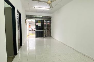 TAMAN LAMBAIAN JERAI (SRI AYU)